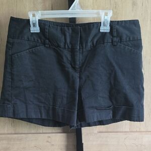 (J56) Express Black Women's Bermudas Sz 8
